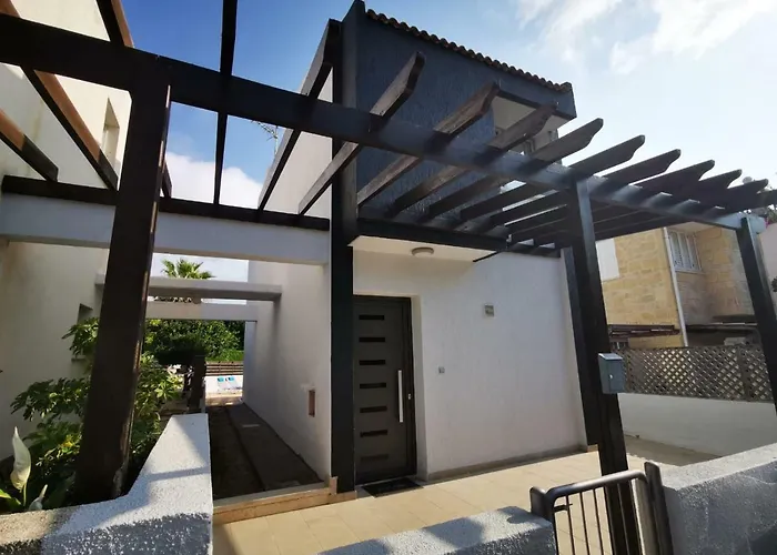 King Alexander 22 Paphos